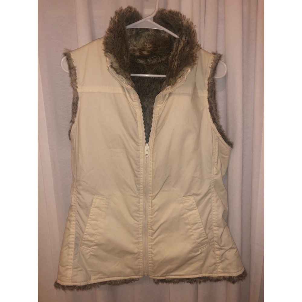Reversible Faux Fur Vest GAP